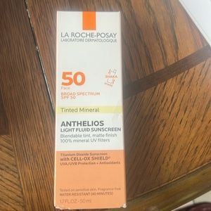 La Roche-Posay Anthelios Tinted Sunscreen
SPF 50 New 1.7oz